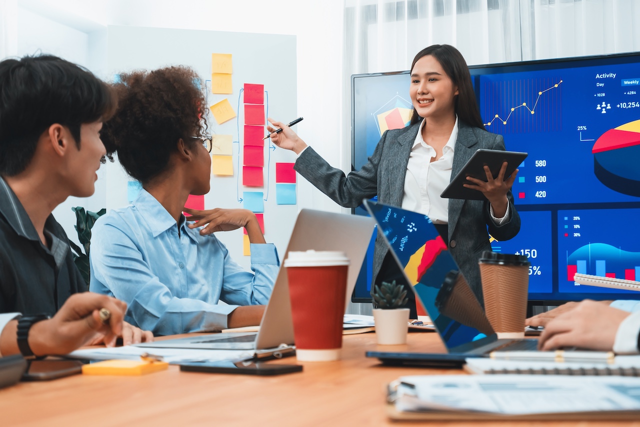 Image Artikel Peran Perempuan di Dunia Teknologi & Fintech: Tantangan atau Peluang? LinkAja